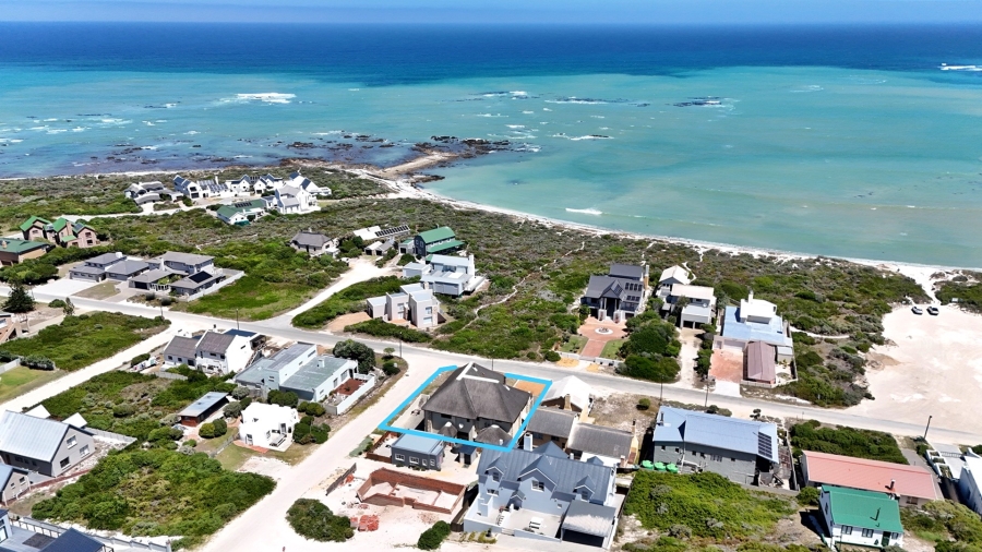 5 Bedroom Property for Sale in Suiderstrand Western Cape